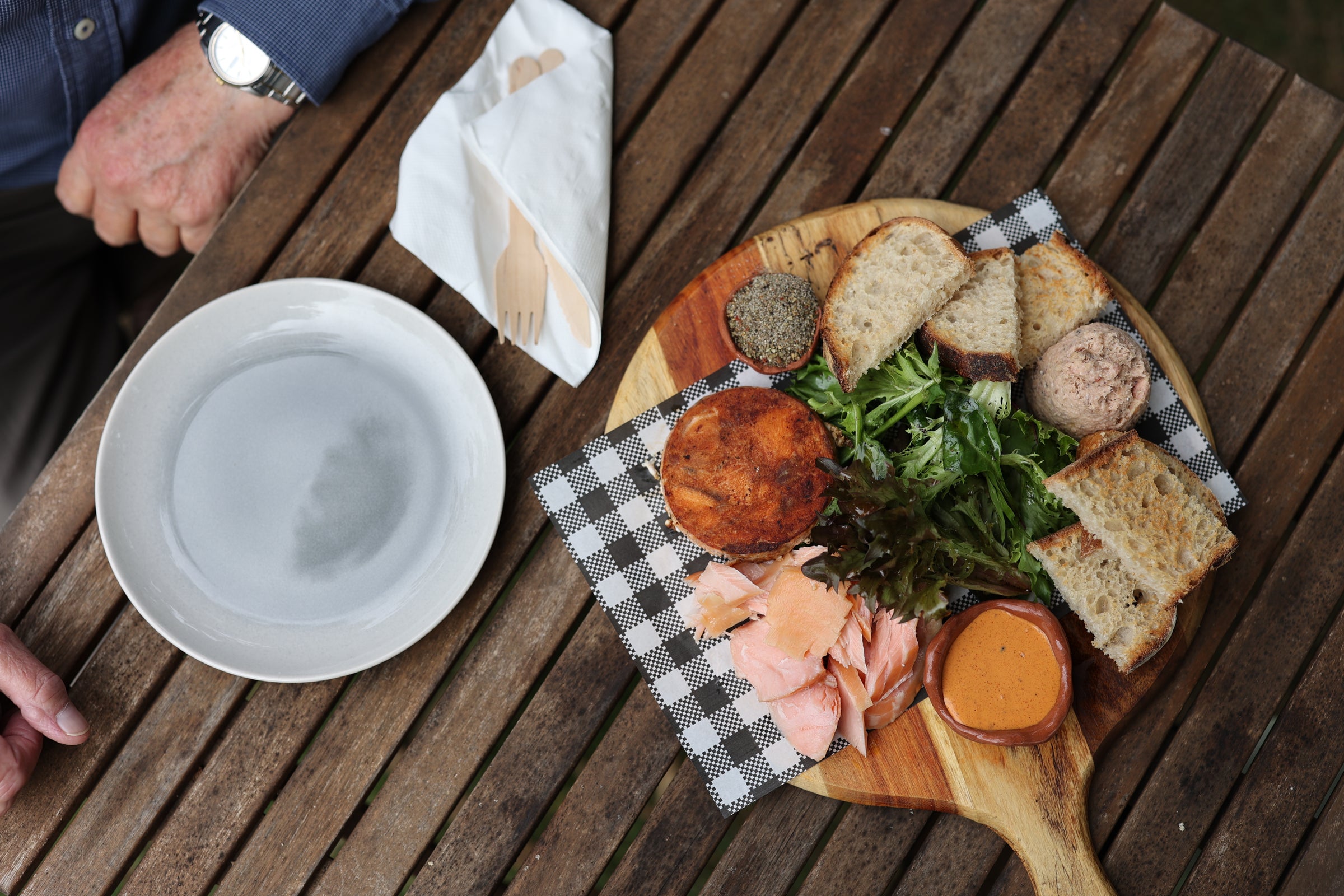 Home | 41 South Tasmania and Georgie's Cafe